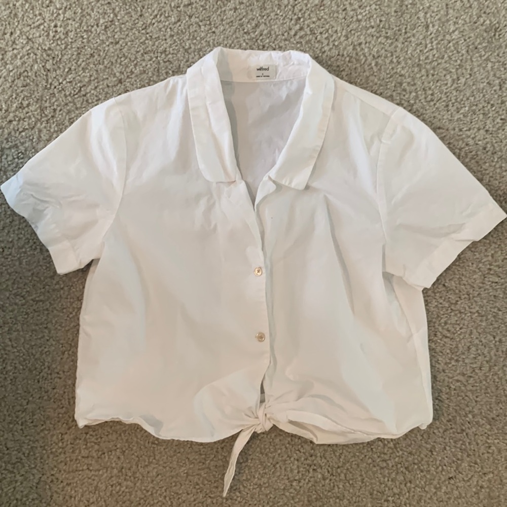 Wilfred Cropped Tie-Front Button Down
